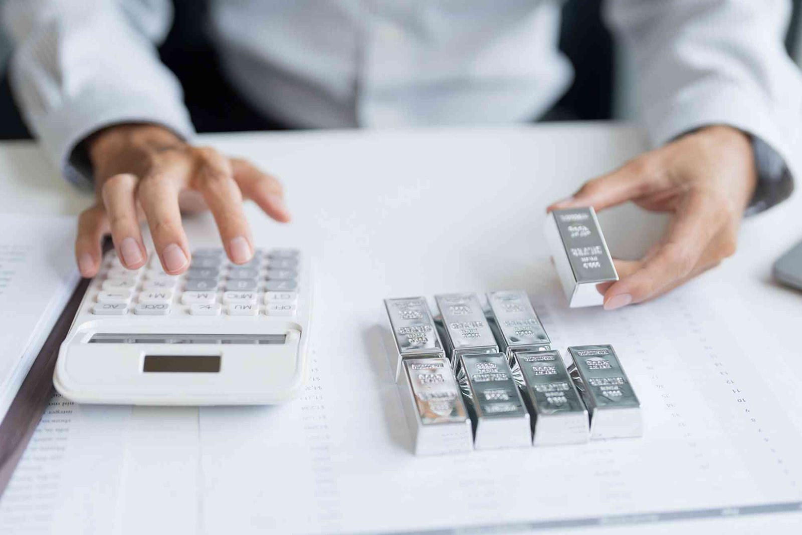 تحركات مالية تعكس قوة السوق